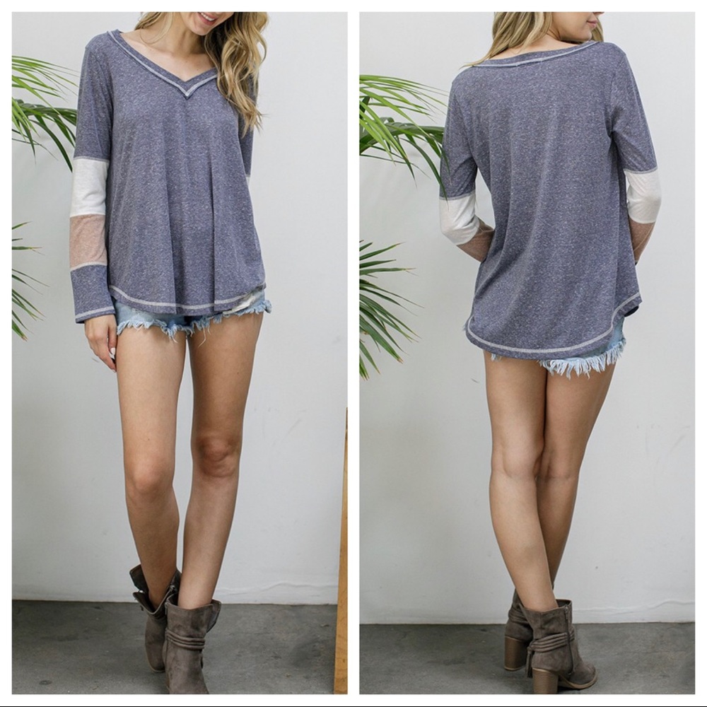 ✨LAST✨Boho chic Color block sleeves V neck top - Picture 2 of 5